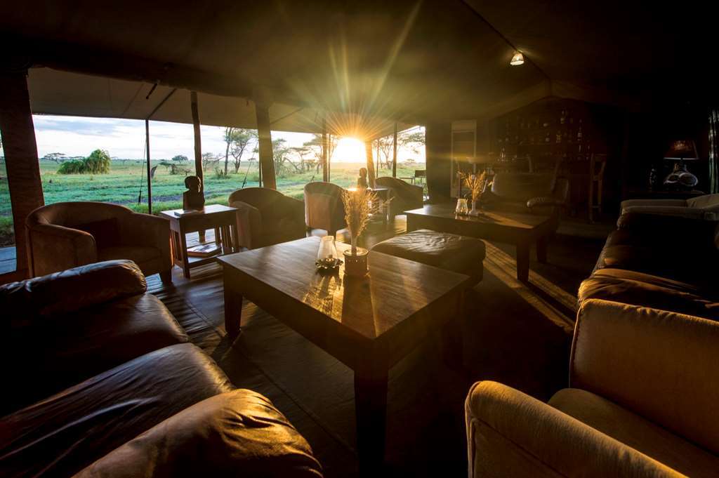 Karibu Camps And Lodges Sametu Camp Serengeti Robanda Restaurante foto